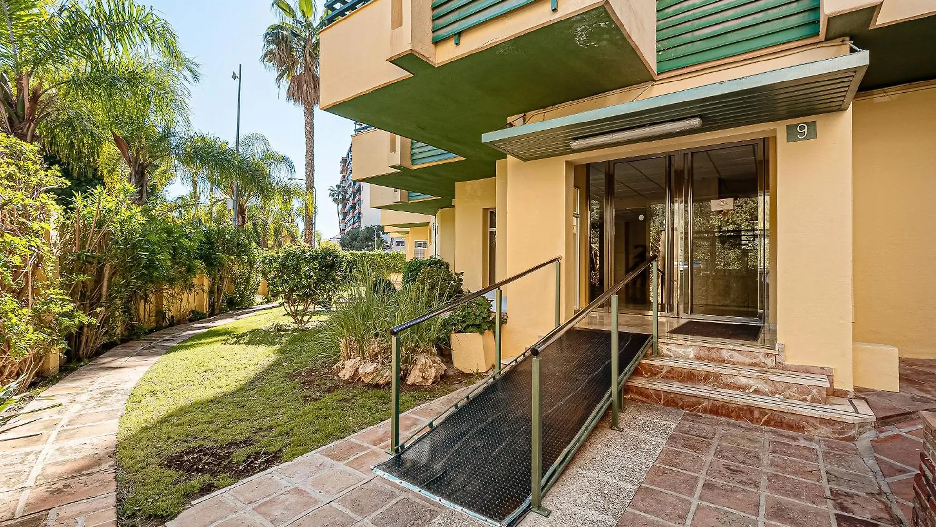 Manuela'S Whim Apartment Malaga